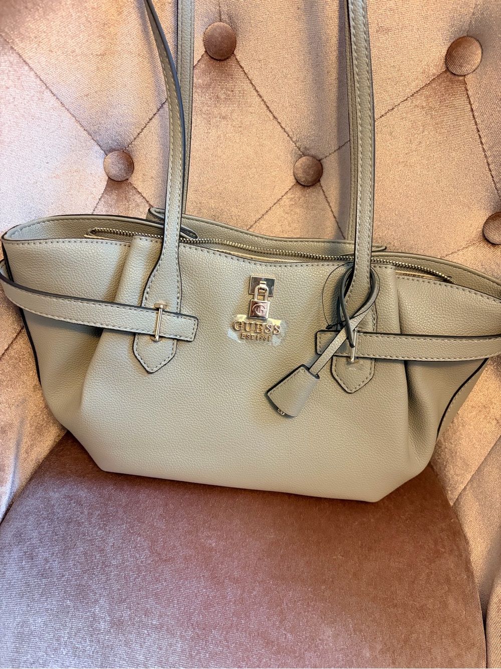 GUESS Yesba Girlfriend Large Shoulder Bag Satchel Handbag Pebble Gray NEW